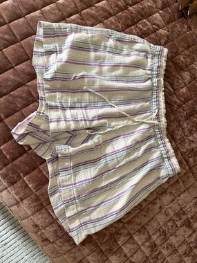 Gap Striped Drawstring Linen Shorts - Cream with Pink & Blue Stripes